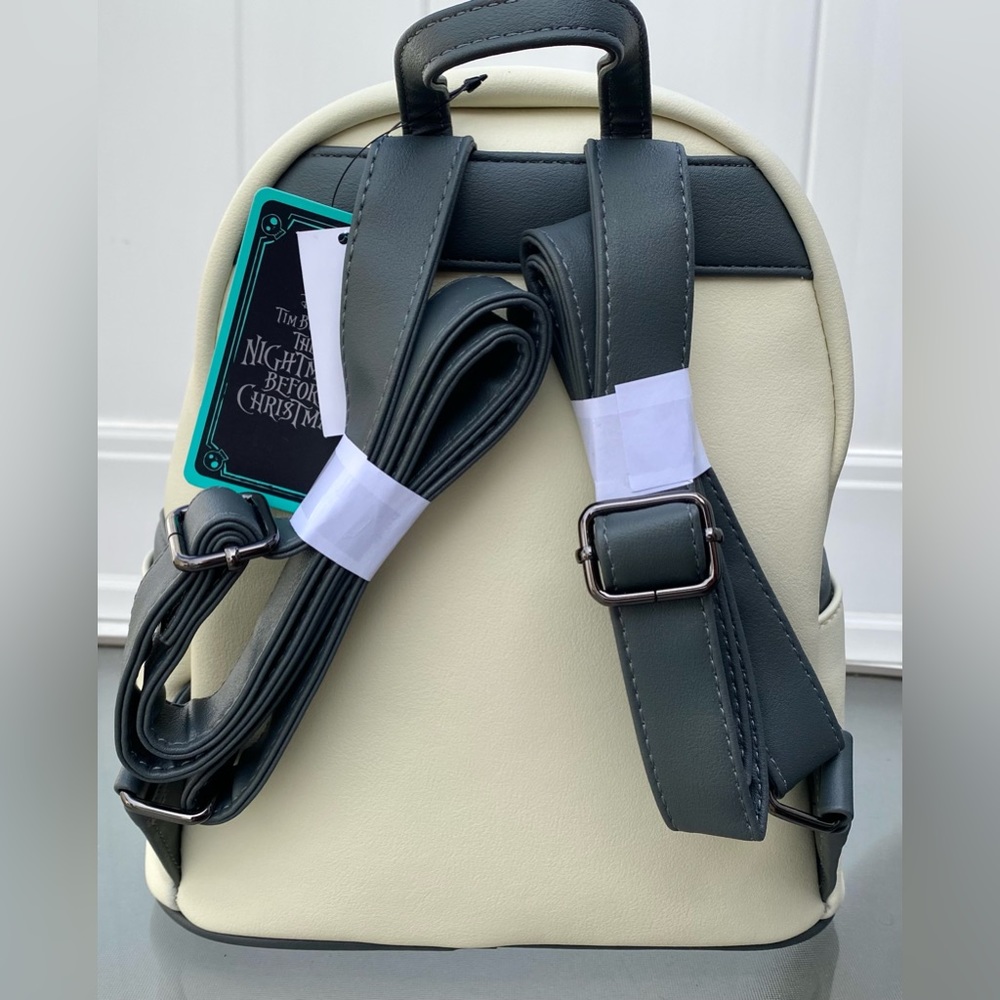 The Nightmare♠️Before Christmas♠️Backpack - Picture 4 of 10